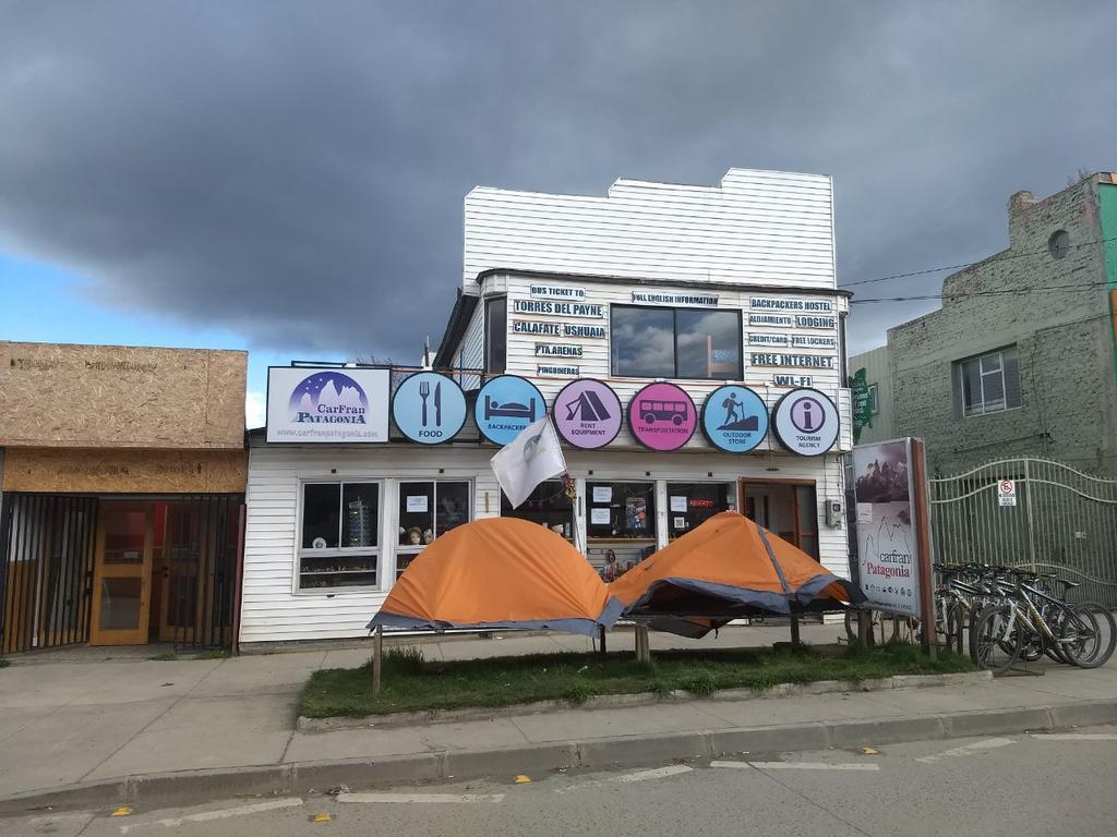 Carfran Patagonia Hostel Puerto Natales Dış mekan fotoğraf