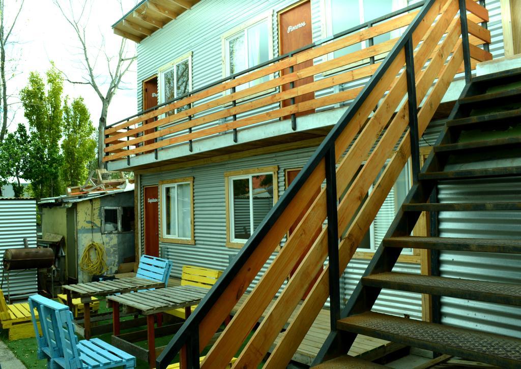 Carfran Patagonia Hostel Puerto Natales Dış mekan fotoğraf